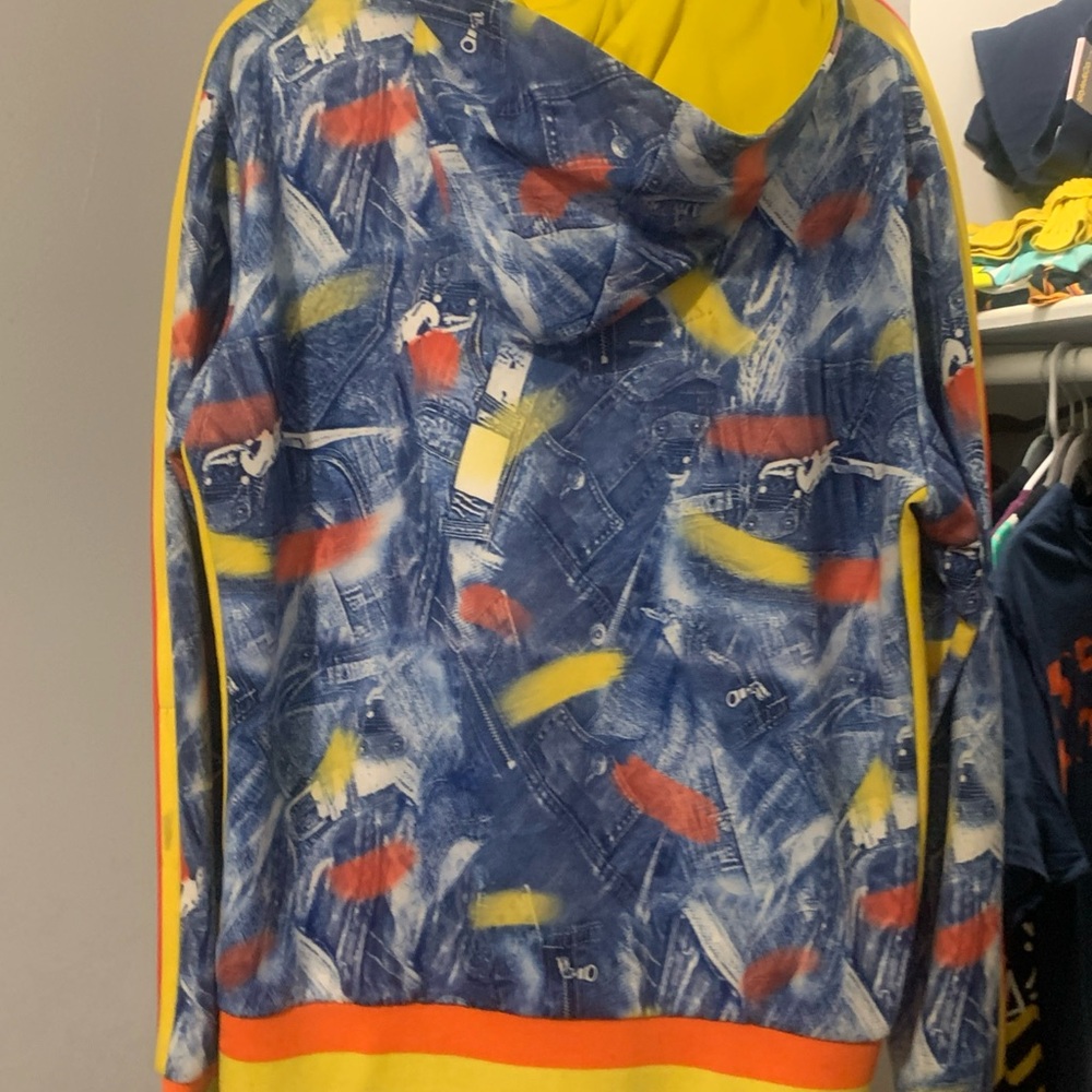 Vibrant Abstract Patterned Jacket - Picture 3 of 4